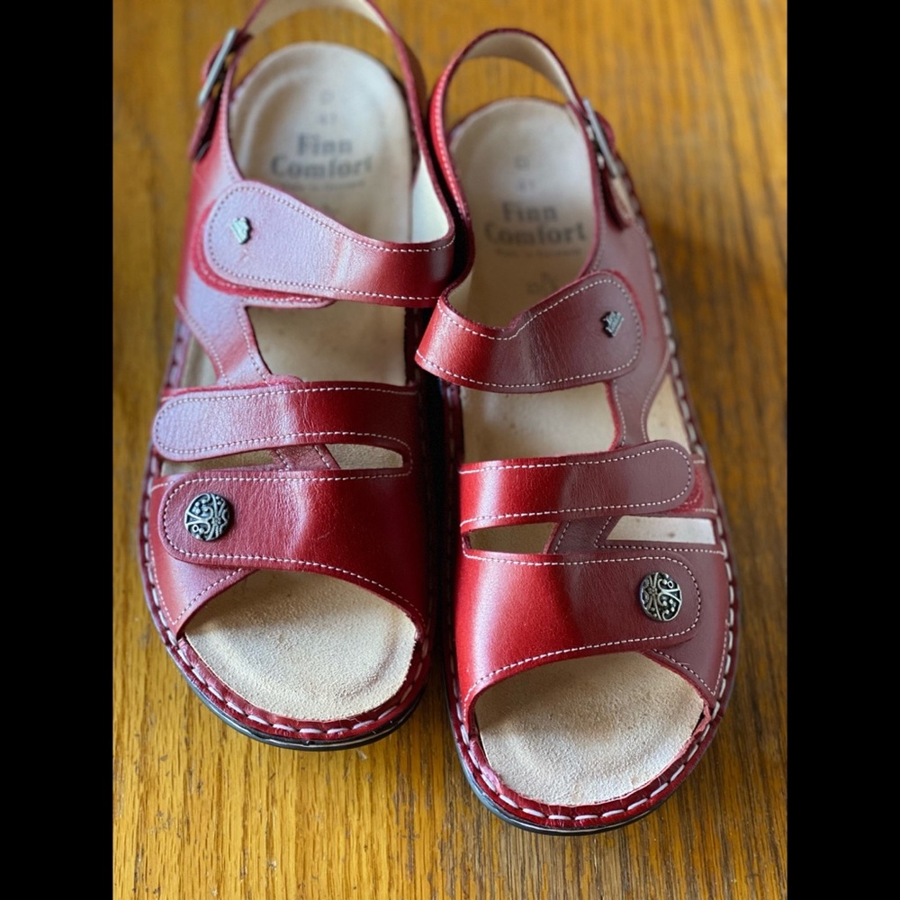 Finn Comfort Gomera Sandal